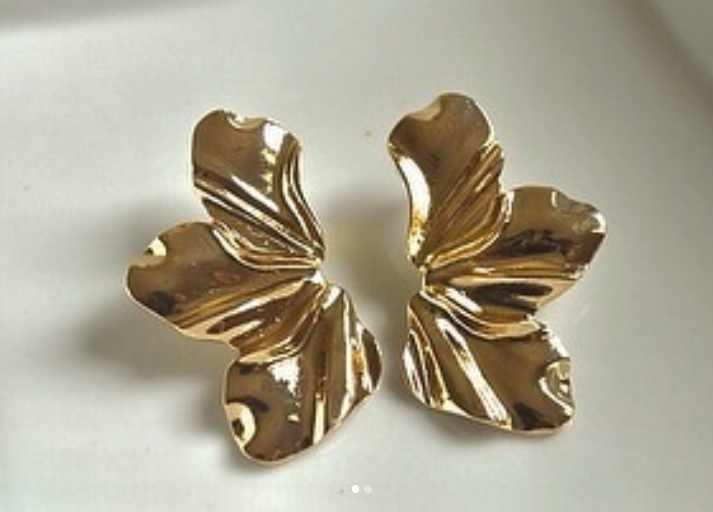 gold flower tops